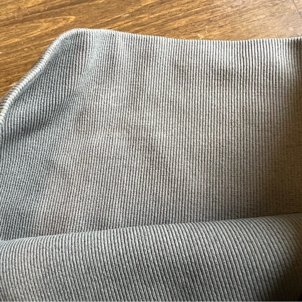 SAVVI Leggings Active Large Cropped Green Sage Textured L Spandex Compression - Picture 9 of 10